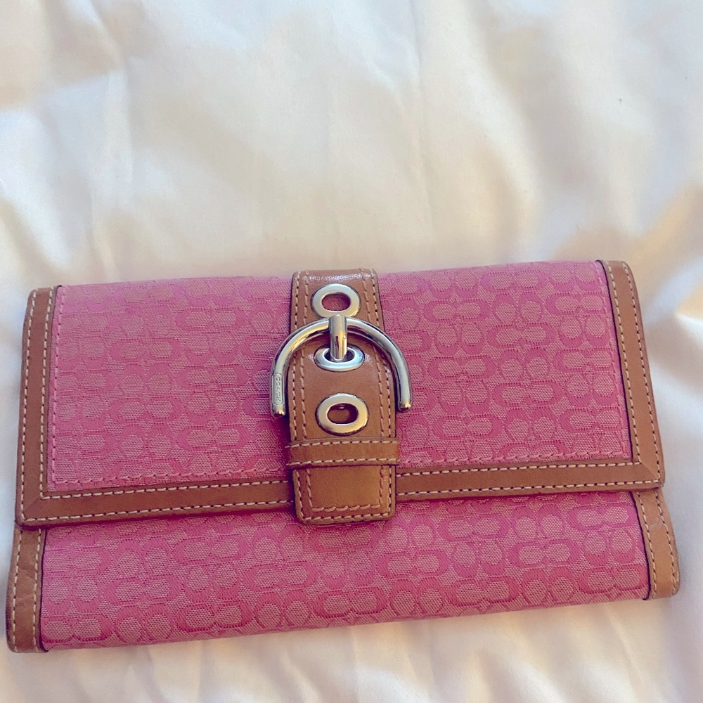 Coach wallet